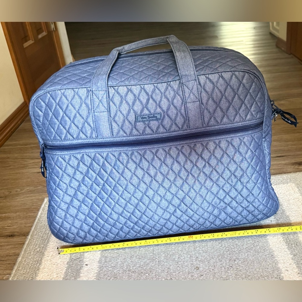 Vera Bradley Grand Weekender